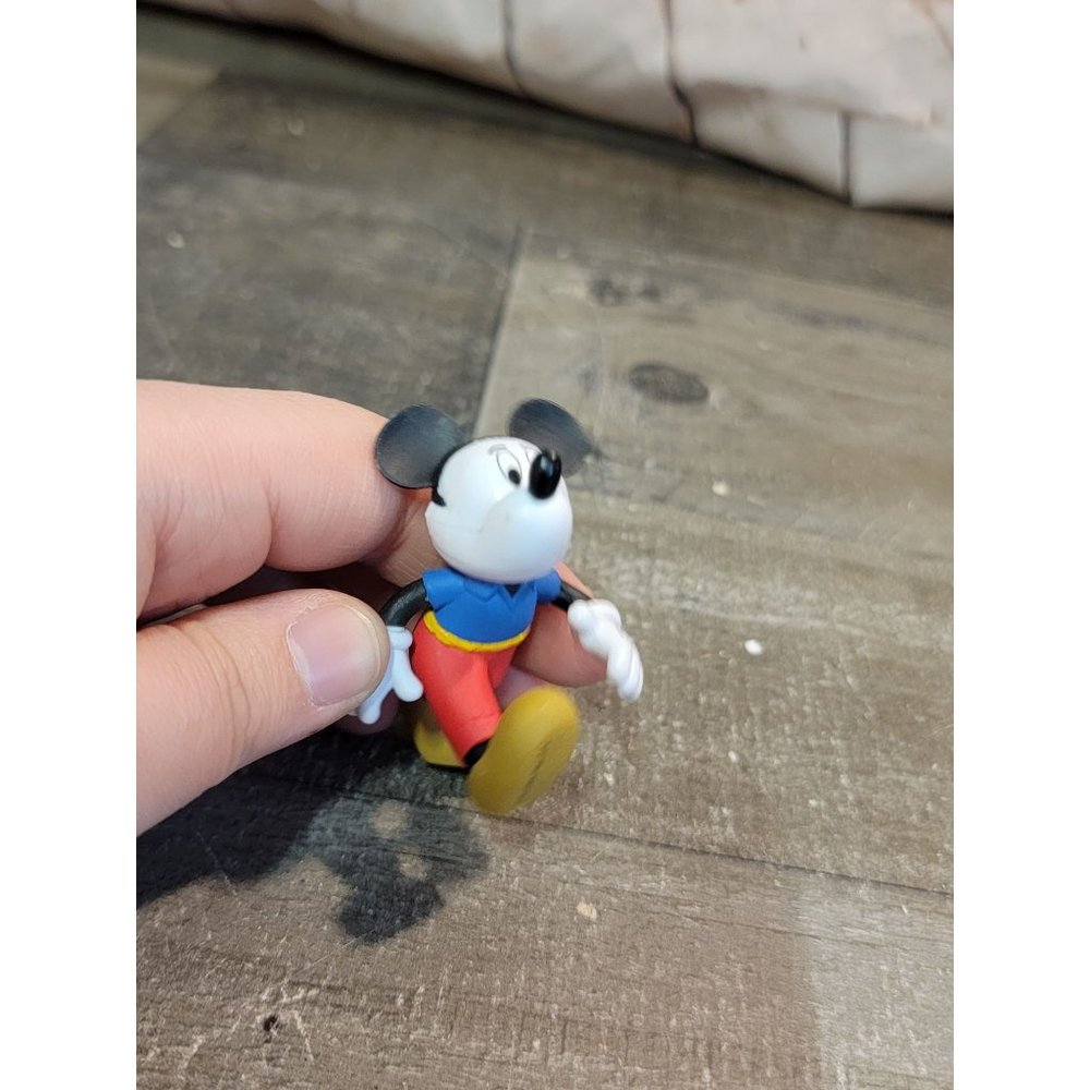 2018‎ walking Mickey Mouse Disney toy figure